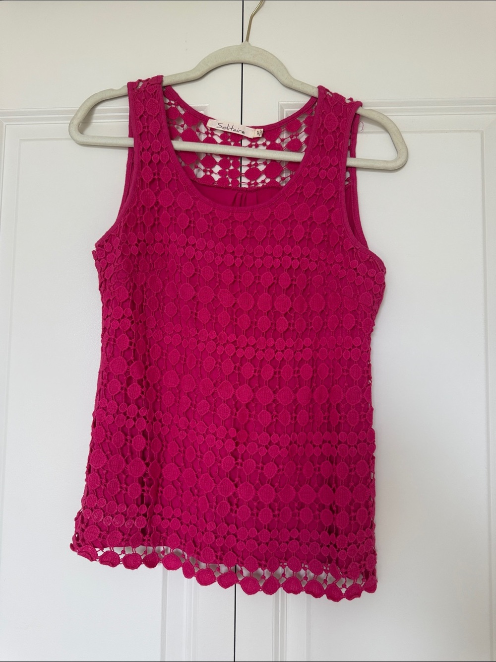 Solitaire Hot Pink Circle Lace Tank Top